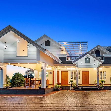 Stayvista At Titha Villa Santhanpara ภายนอก รูปภาพ